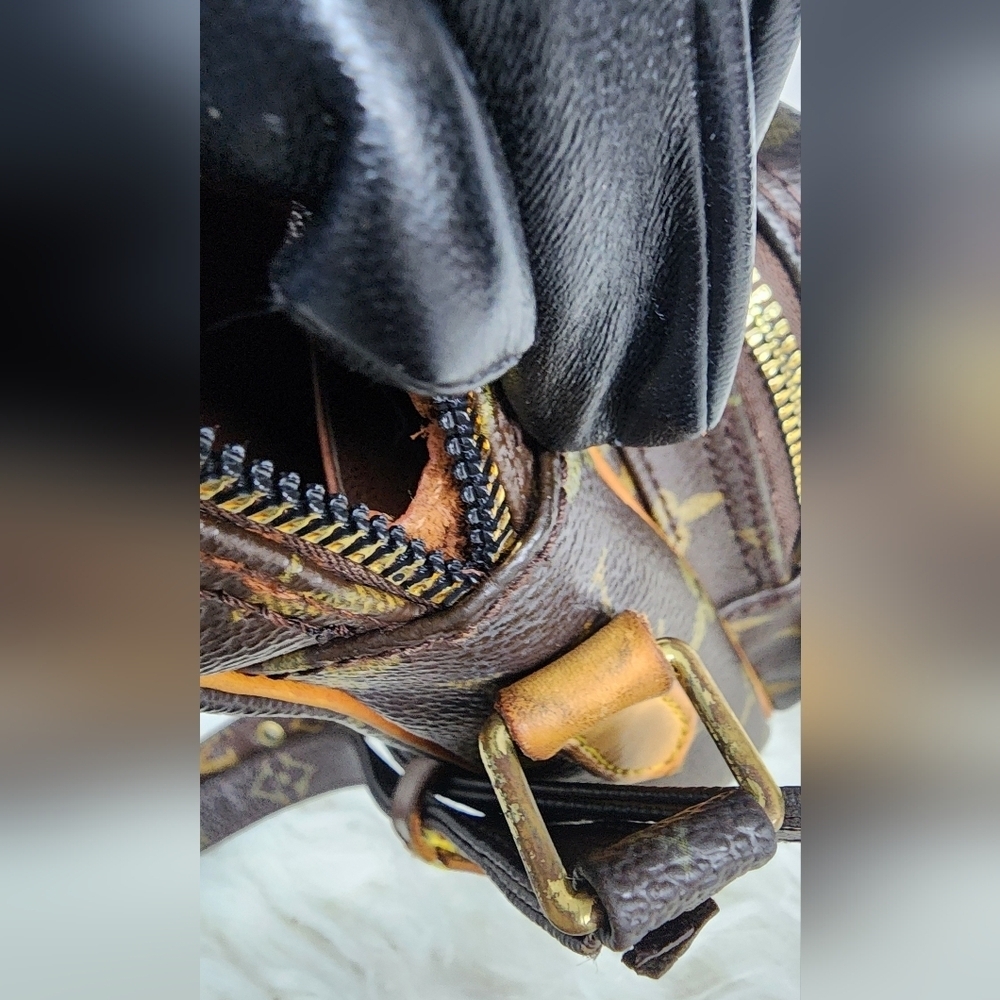 Louis Vuitton Brown Monogram Crossbody Bag - Picture 9 of 12
